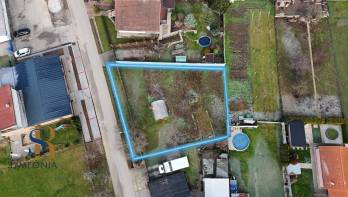Pozemok na stavbu domu v Pate – 811 m² - bez rezervačnej zálohy