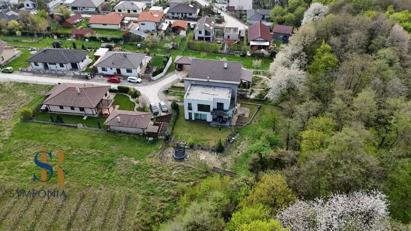 WhatsApp Image 2026-04-15 at 20.54.48.jpeg