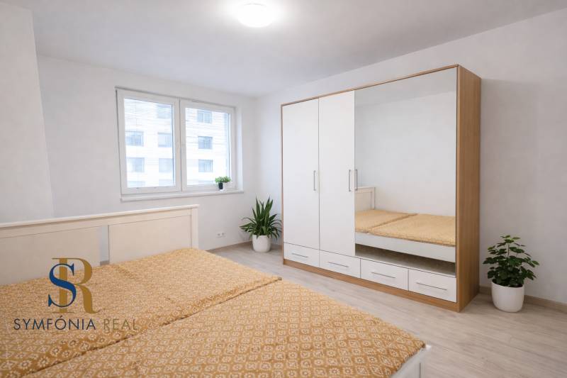 Moderná spálňa s minimalistickým dizajnom.png